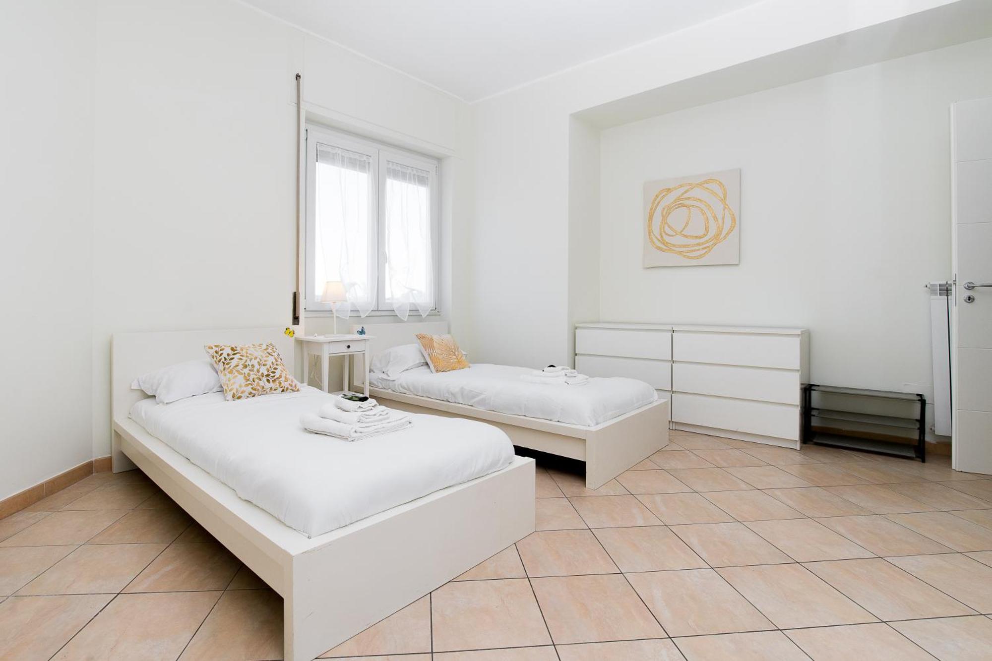 Kibilu - Piazza Tommasini Rome